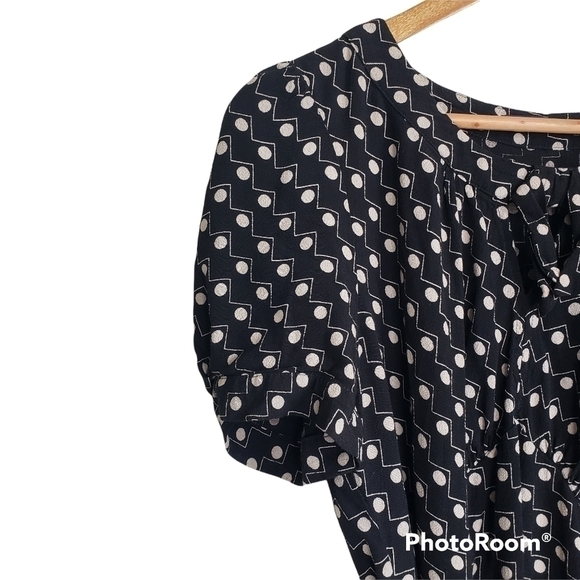 Polka dot print black short sleeve midi dress - Picture 4 of 12